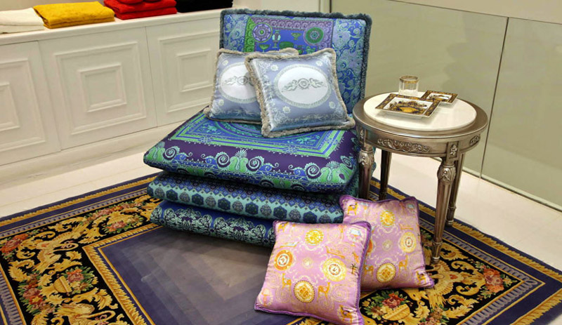 100182-Versace-furniture-40.jpg