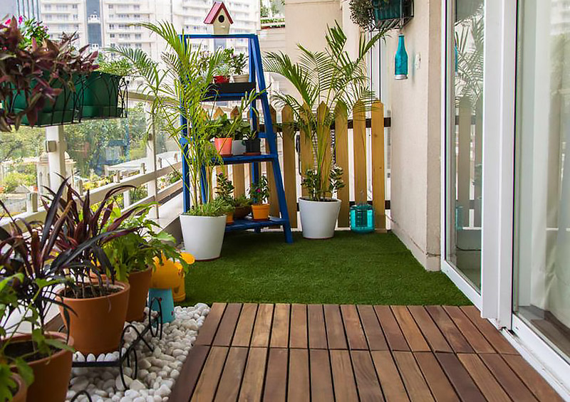 39413c0bac9ba290ec4893badef0fcc1--tiny-balcony-terrace-design.jpg