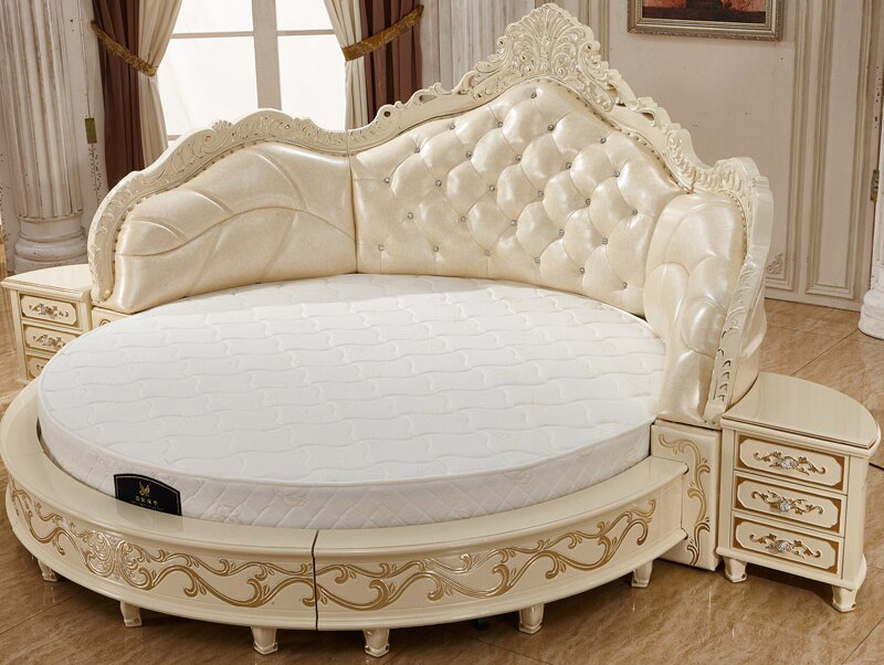 European-classical-style-King-size-solid-wood-round-bed-genuine-leather-high-grade-round-wedding-bed.jpg